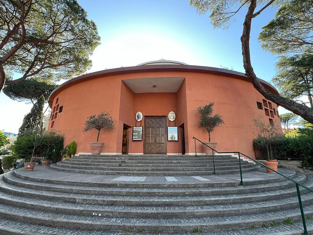 Chiesa di Santa Chiara a Vigna Clara