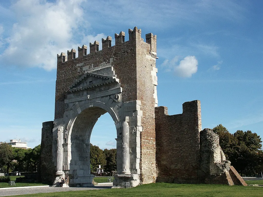 Arco d'Augusto