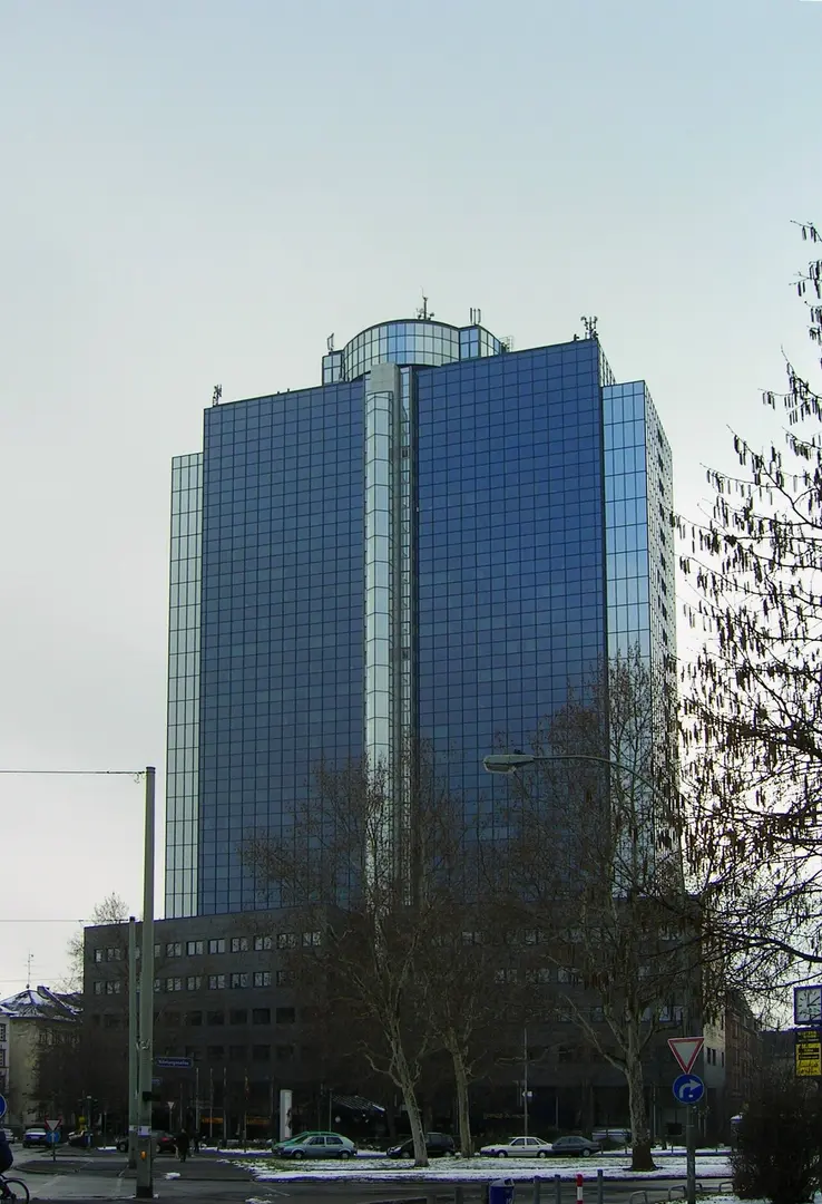 Büro Center Nibelungenplatz