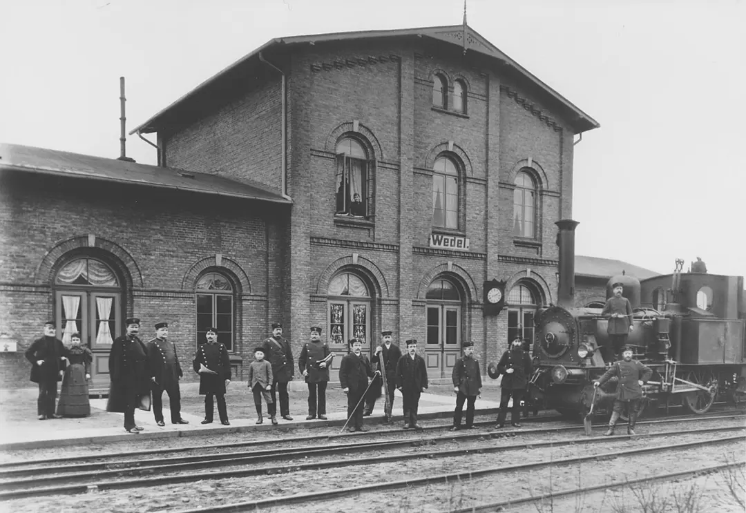 Bahnhof Wedel