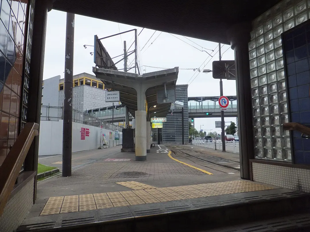 Takaoka Station