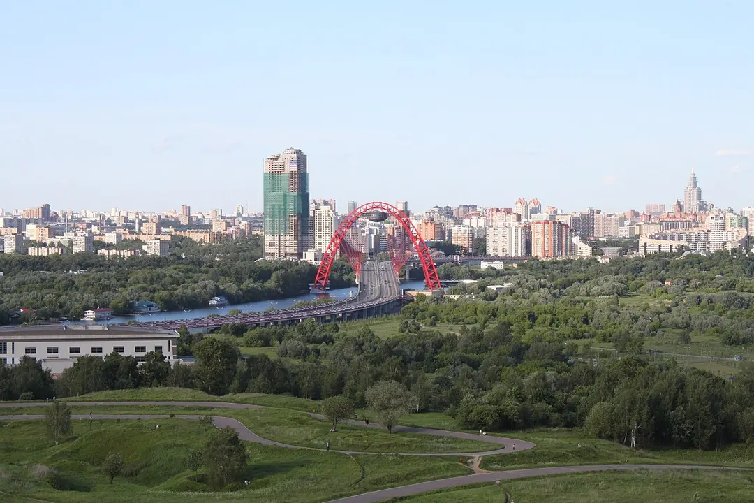 Живописный мост