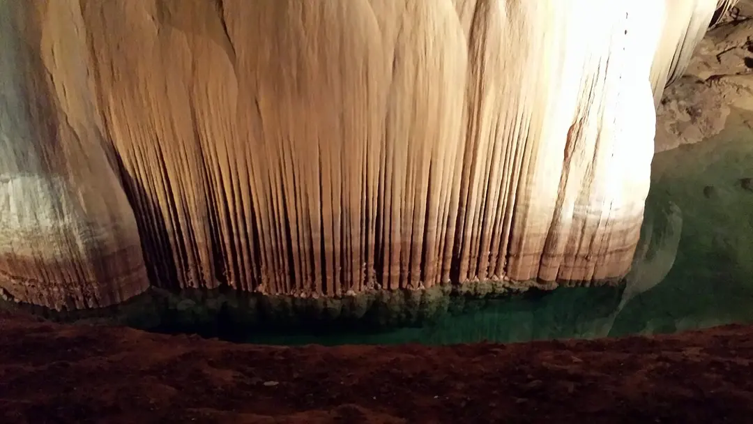 Blanchard Springs Caverns
