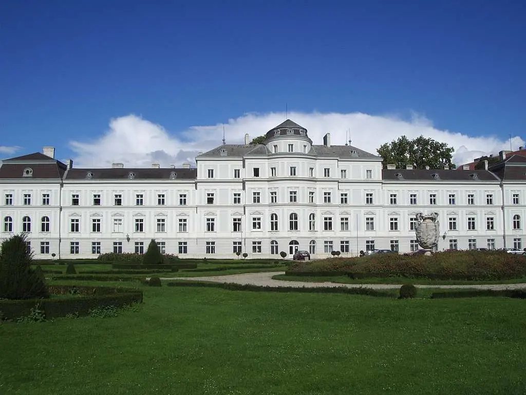 Augartenpalais