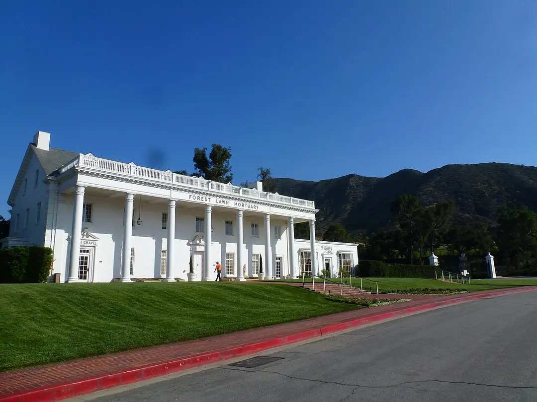 Forest Lawn Memorial Park