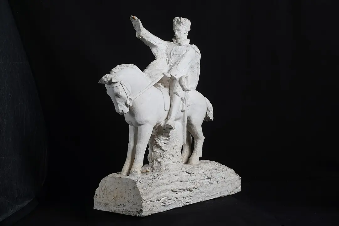 Equestrian Statue Xirdalan
