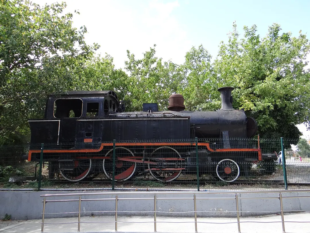 Söğütlüçeşme railway station