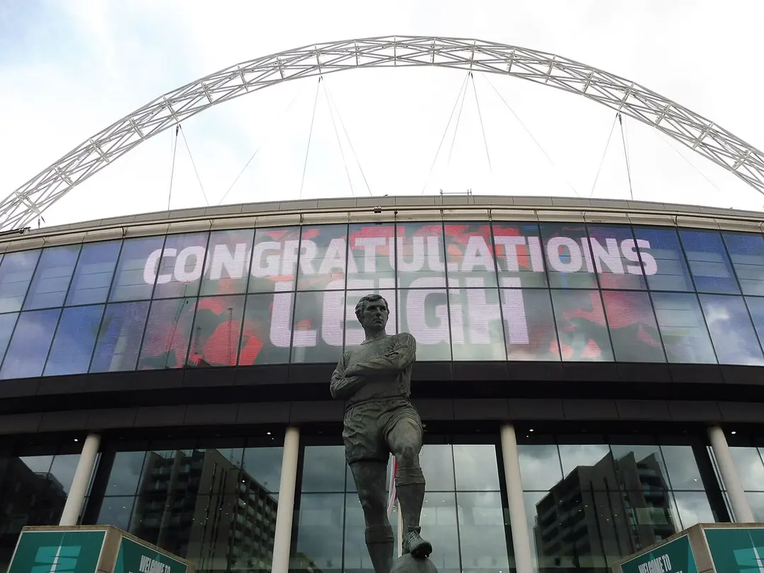 Bobby Moore statue