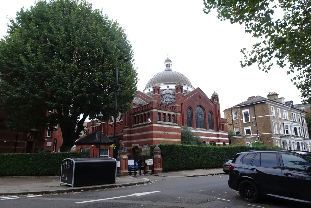 Lauderdale Road synagogue