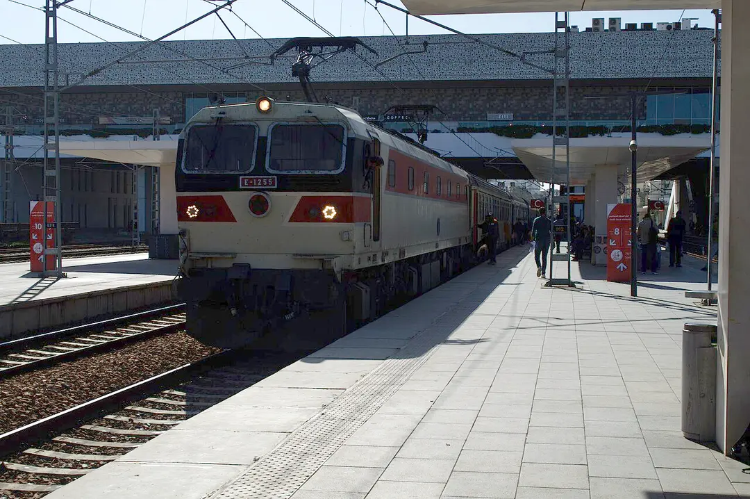 Bahnhof Casa Voyageurs
