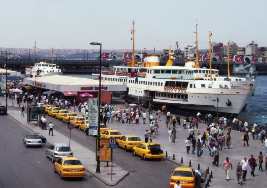 Eminönü İskelesi