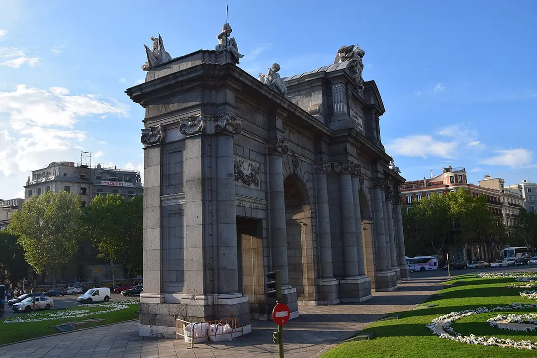 Puerta de Alcalá