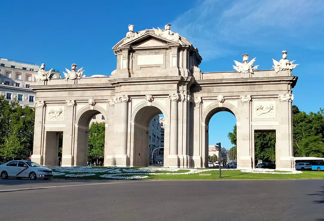 Puerta de Alcalá
