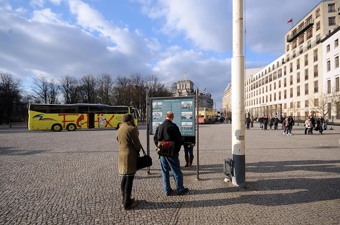 Platz des 18. März