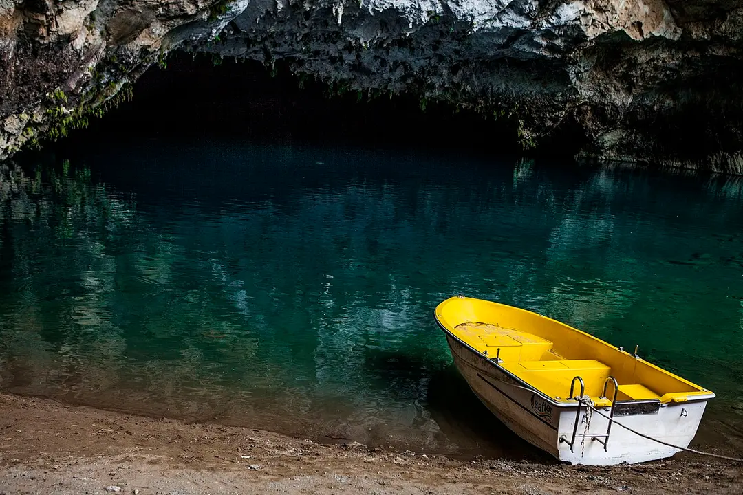 Altınbeşik Cave National Park