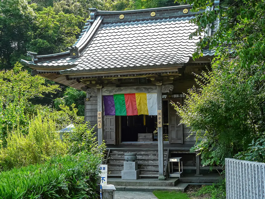 22 Byodo-ji
