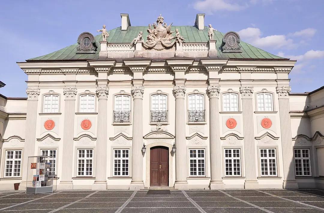 Palast unter dem Blechdach