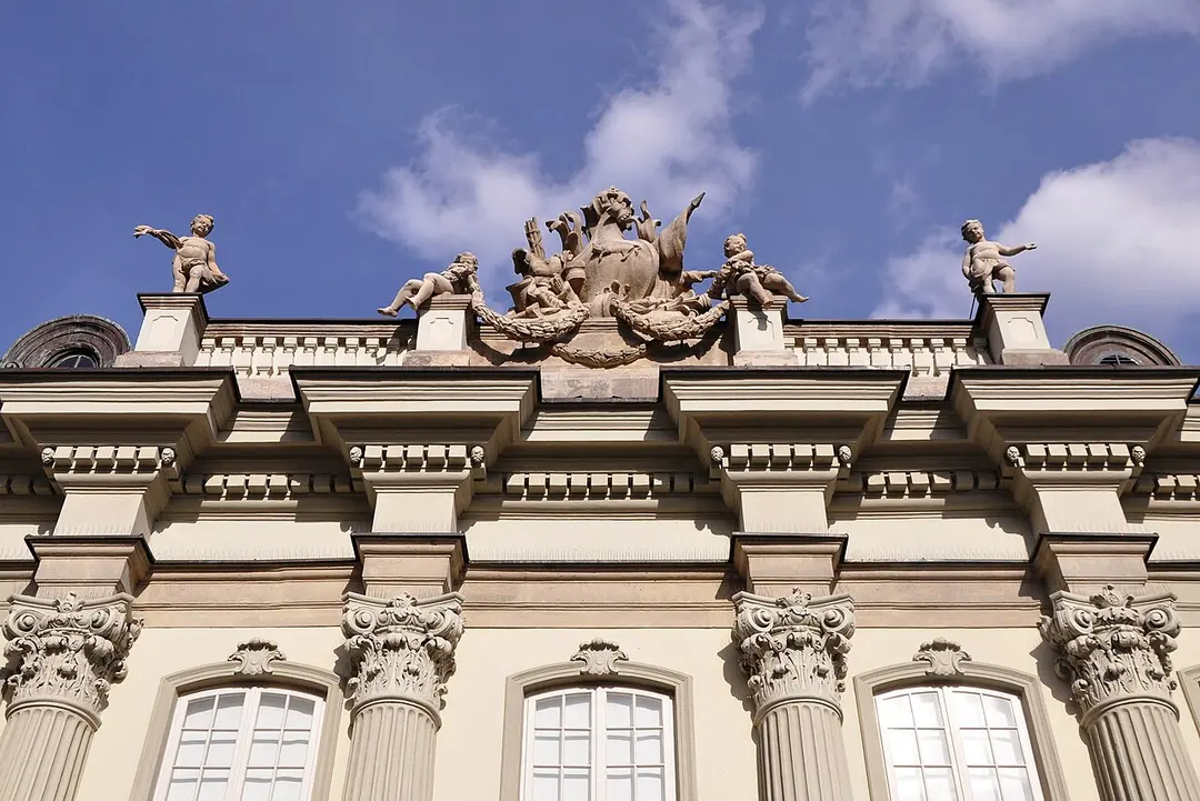 Palast unter dem Blechdach