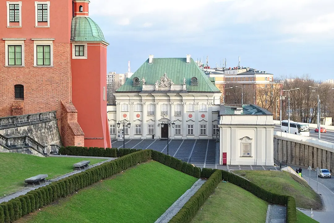 Palast unter dem Blechdach