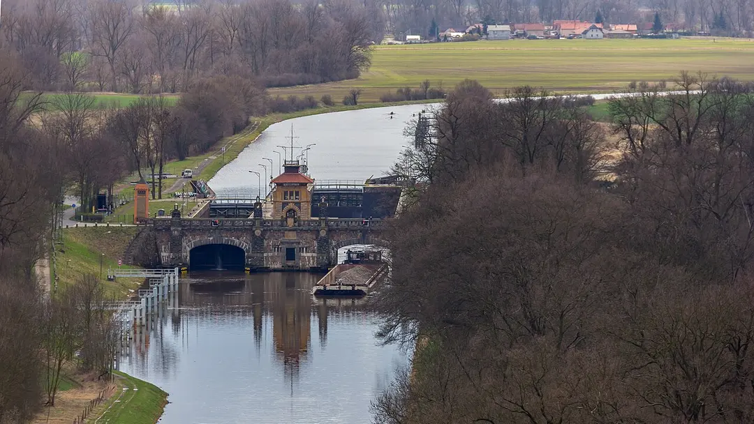 Schleuse Hořín