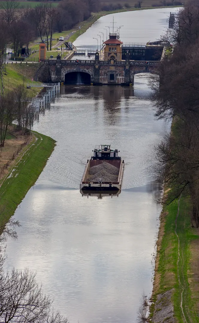 Schleuse Hořín