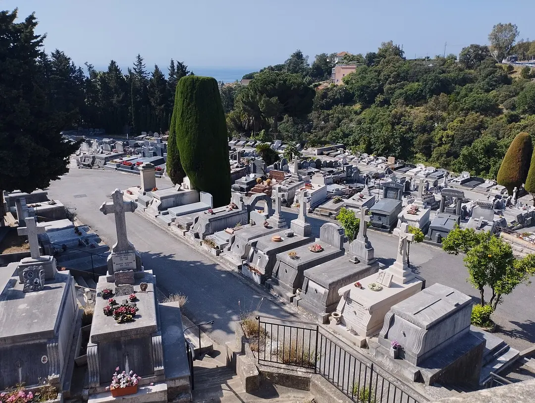 Cannes (Grand Jas) Cemetery