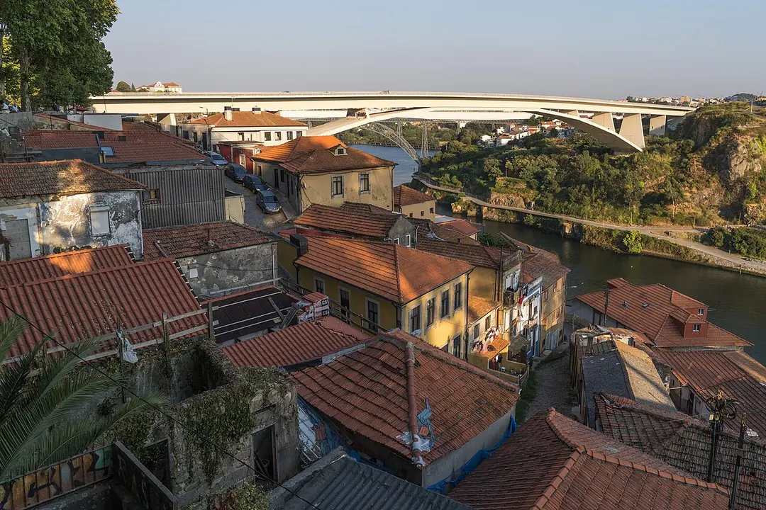 Ponte Infante Dom Henrique