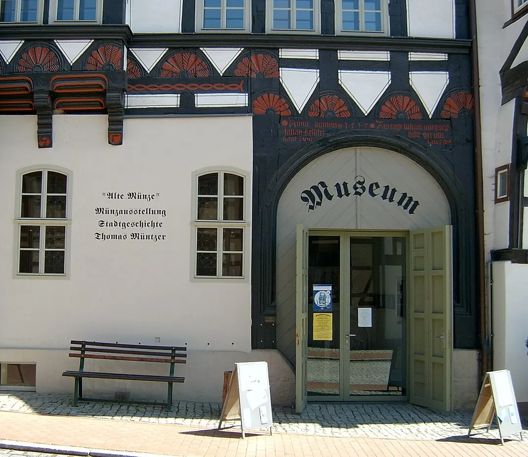 Alte Münze