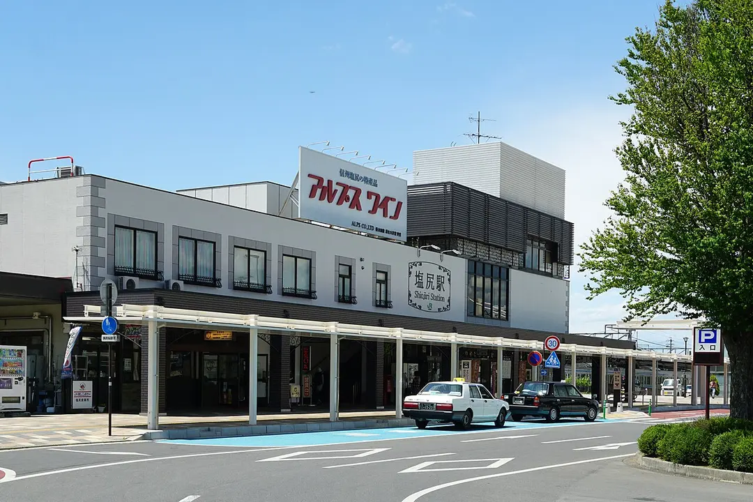 Bahnhof Shiojiri
