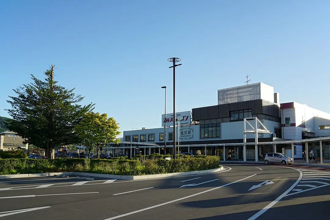 Bahnhof Shiojiri